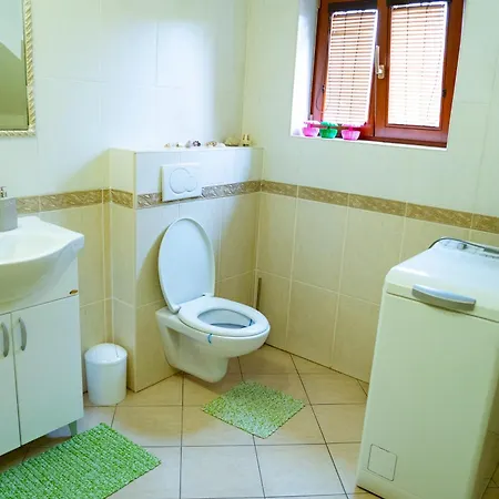 Penzión pre hostí Zvala Pichne