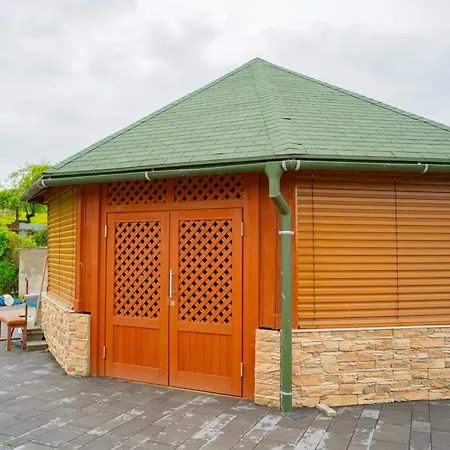 Zvala Penzión pre hostí Pichne